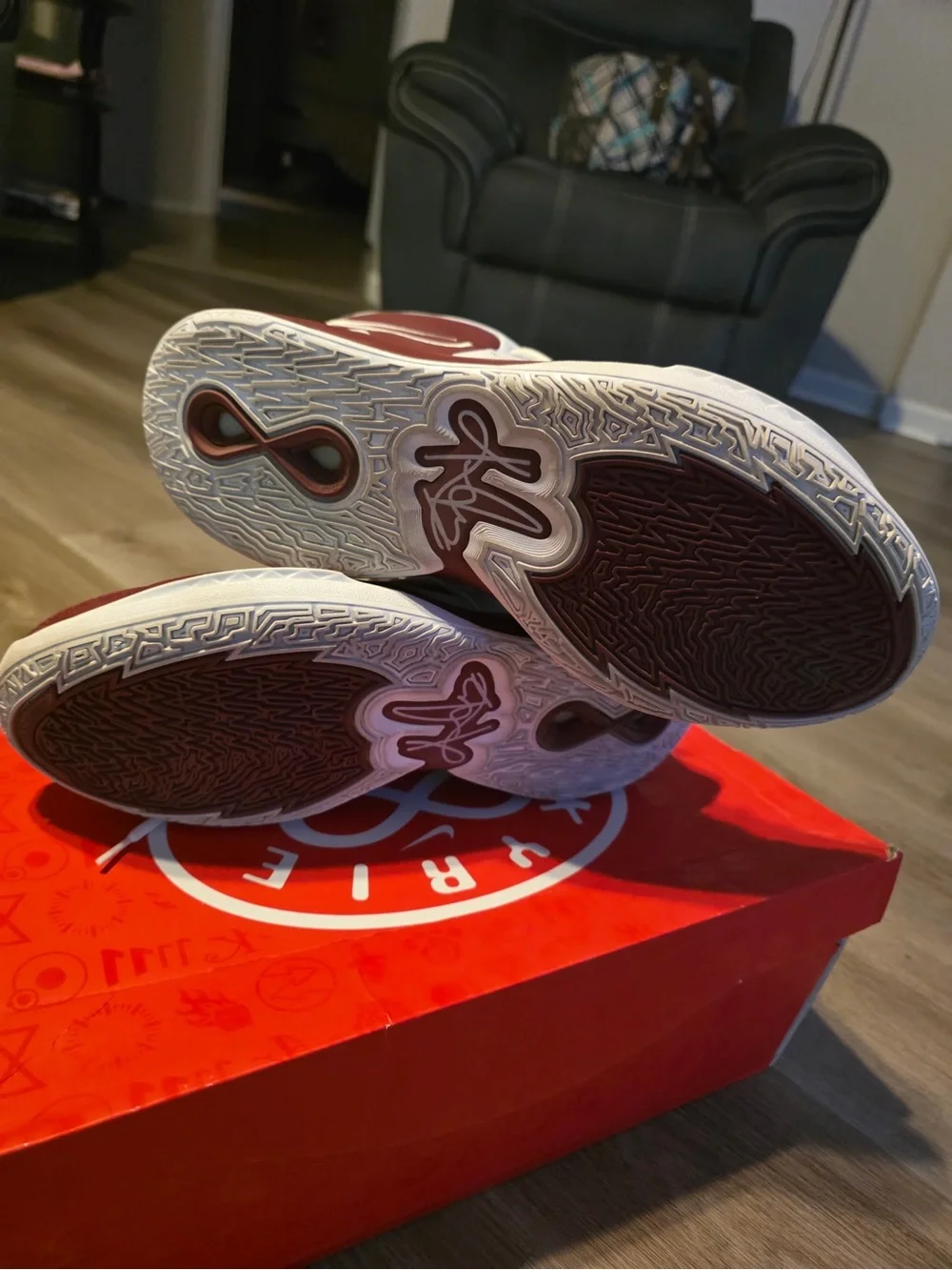 Kyrie Irving basketball shoes